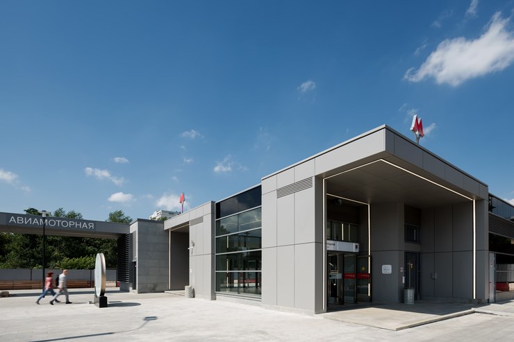 Entrance group and interior solutions at Aviamotornaya Moscow Metro station