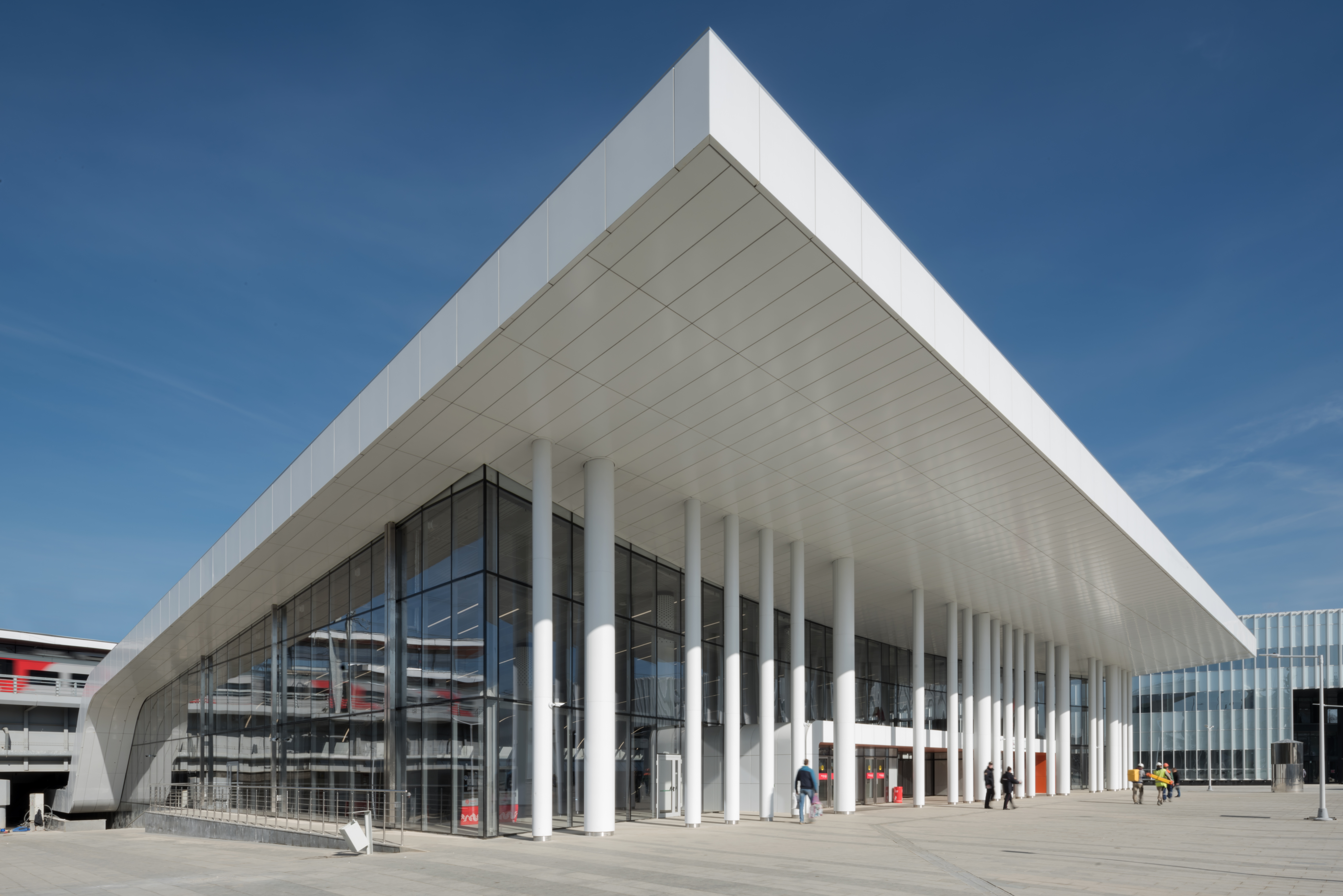 Interior solutions and facade cladding of Nizhegorodskaya metro station in Moscow