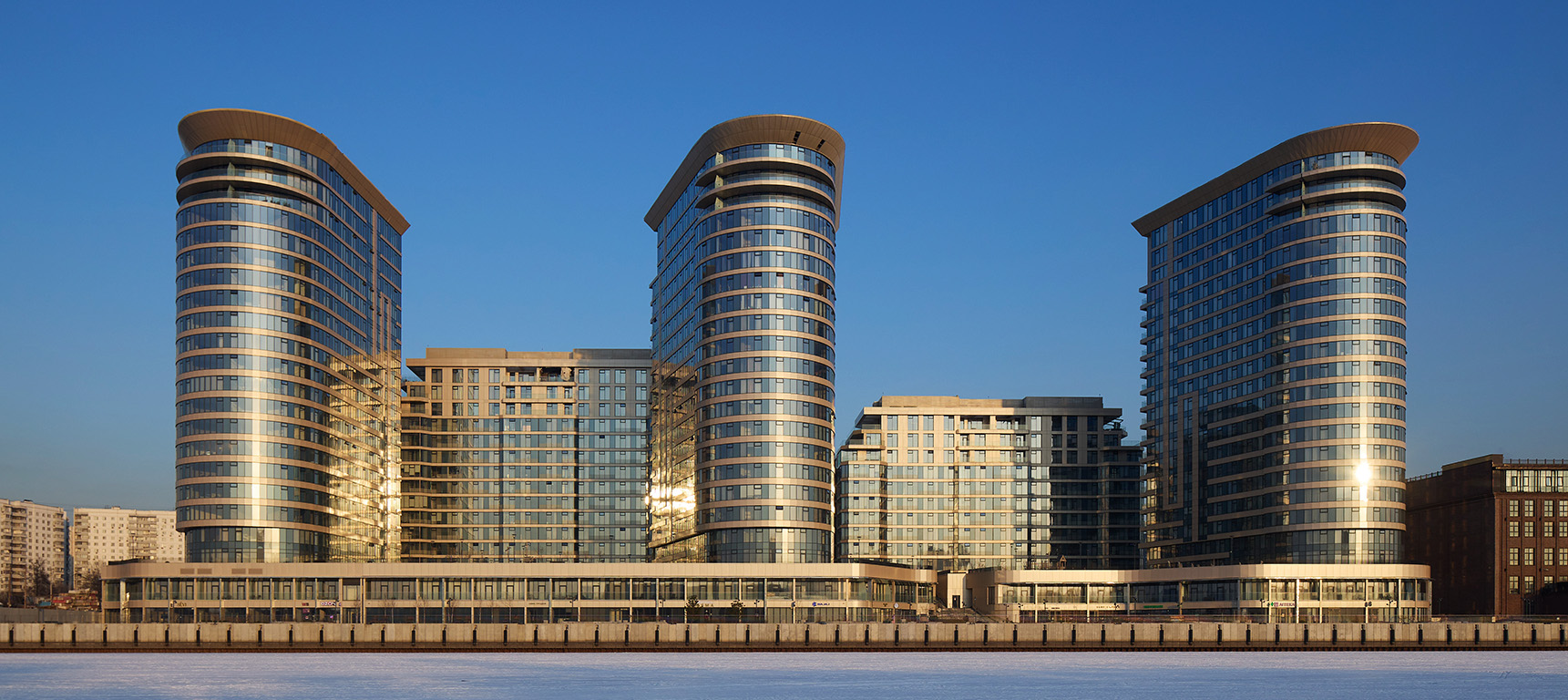 Residential Complex "Aquatoria"